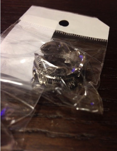 Simple Design Leaf Ring