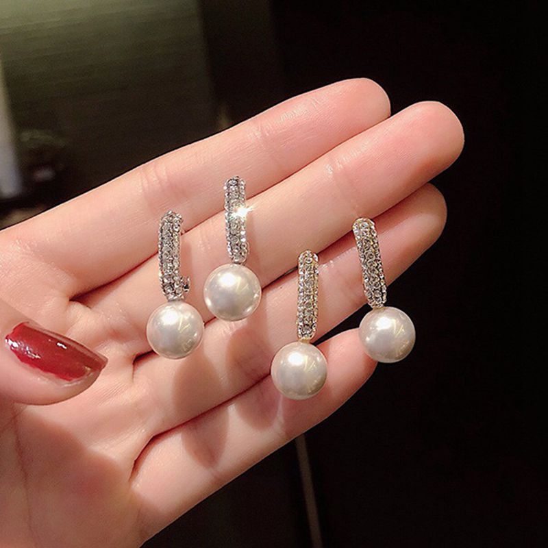 C- Shaped Pearl Earrings
